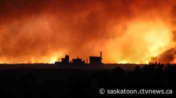 Power outage from Sask. wildfire leaves Waskesiu residents and businesses in the cold