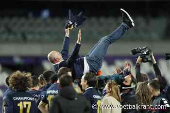 Clement meteen met goed nieuws: &quot;Het zal al iets heel speciaal moeten zijn om mij hier weg te krijgen&quot;