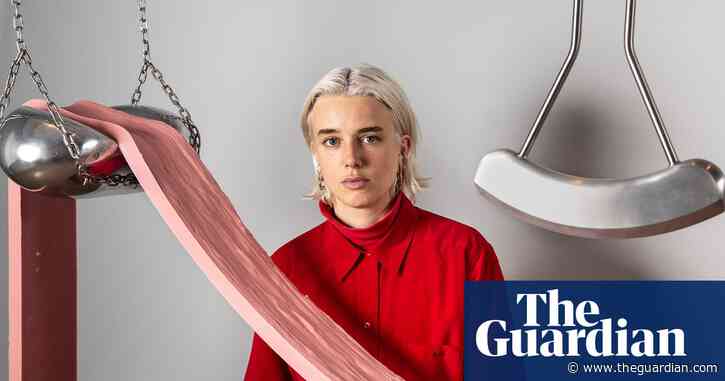 Ramsay art prize: Kate Bohunnis wins $100,000 award for steel and silicon sculpture