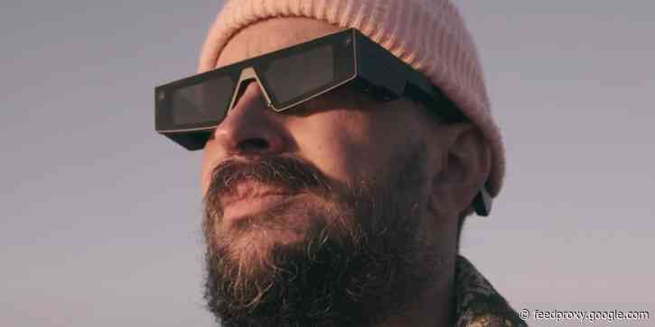 Snap just unveiled new AR Spectacles glasses with built-in screens