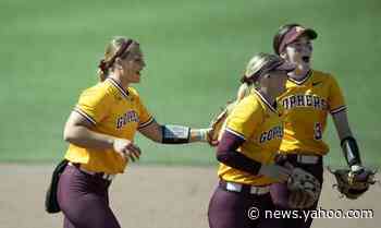 Four 'super seniors' kept U softball strong through coaching changes - Yahoo News