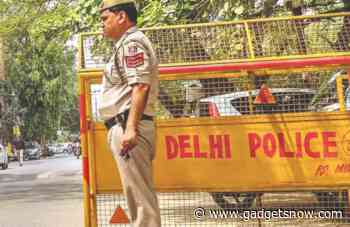 Delhi Police is warning users to avoid SMS from these phone numbers