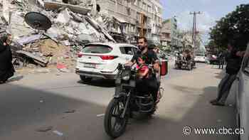 Level of damage in Gaza 'enormous,' CBC reporter says