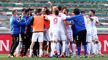 Il Bari stende il Foggia, che colpo del Matelica! Avanti anche il Palermo - La Gazzetta dello Sport