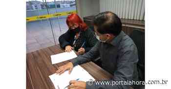 Prefeito de Imbituba sanciona Lei que estabelece o Plano de Desligamento Voluntário para servidores públicos municipais - Portal AHora