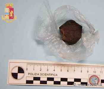 Fermo - Serata da sballo al Girfalco, ma arriva la Polzia e sequestra l'hashish - Vera TV