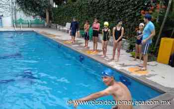 Las clases de natación vuelven al Papagayo - El Sol de Cuernavaca