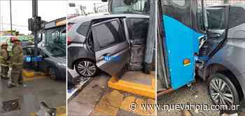 Buenos Aires: impresionante accidente de un Metrobús con un auto - Nueva Rioja