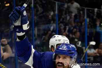 Killorn, Kucherov Pace Lightning's 6-2 Rout of Panthers