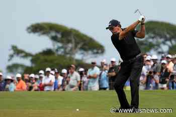 The Latest: Mickelson Opens 3-Shot PGA Lead With 2 Birdies