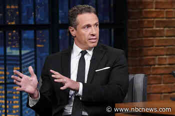 CNN's Chris Cuomo apologizes for 'inappropriate' conversations with brother's staff, network says