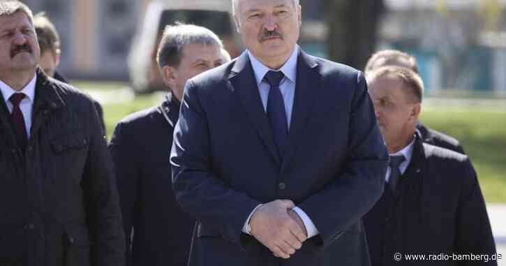 Medien: Belarus lässt Flugzeug landen und Blogger verhaften