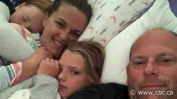 This nurse was diagnosed with a rare, cureless cancer. Now she's helping save others