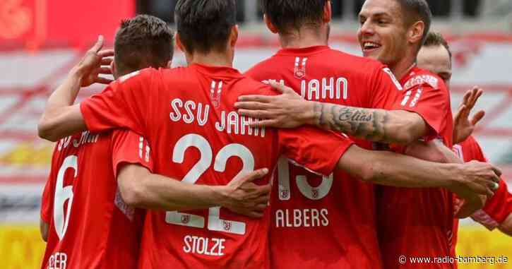 Regensburg feiert 3:0-Sieg gegen Pauli und den Klassenerhalt