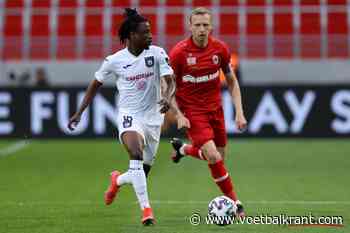 Ritchie De Laet zag ook dat de rode kaart van Anderlecht spelbepalend was: &quot;Absoluut heeft die rode kaart ons geholpen&quot;