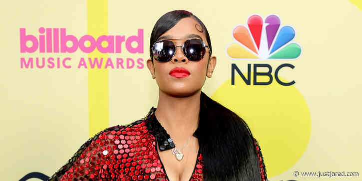 H.E.R. Hits The Red Carpet With DJ Khaled & Migos Ahead of Their BBMAs Performance!