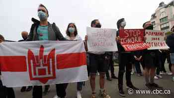 EU leaders threaten more sanctions after Belarus diverts plane, arrests opposition journalist