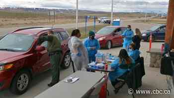 'Sad and disappointed': COVID-19 vaccination clinics at Alberta-US border cancelled