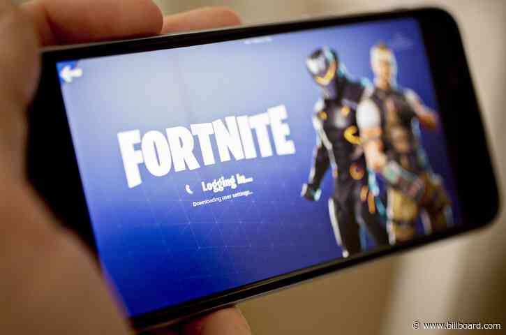 Apple, Epic Grilled by Antitrust Judge at App Store Trial