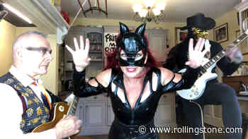 Toyah Willcox Busts Out the Catsuit for Scorpions Cover With Robert Fripp
