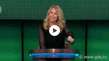 ZIEN: Johnny de Mol weet verjaardag Linda de Mol niet in Deze quiz is voor jou - Gids.tv