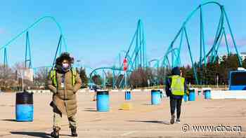 Amusement parks, racetracks and other eye-catching vaccine venues