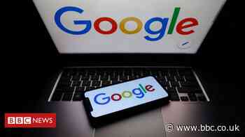 Russia threatens to slow down Google over 'banned content'