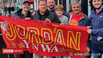 Liverpool banner for Blackpool boy killed by lightning to be donated