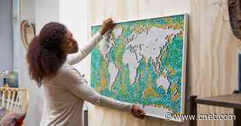 Lego unveils World Map with whopping 11,695 pieces, most ever in a set     - CNET