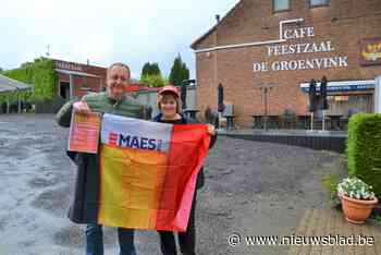 Bart en Nathalie plaatsen groot scherm voor matchen Rode Duivels: “We hebben plaats voor ruim 400 fans”