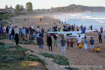 Plane lands safely on Sydney beach after engine fails - St Helens Star