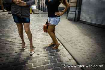 Bendeleidster die piepjonge prostituees angst inboezemde met weerzinwekkende voodoorituelen krijgt tien jaar cel: “Zij was de spin in het web”