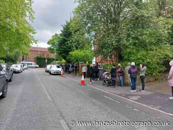 Huge queue at mosque dishing out Covid vaccines - as lockdown ruled out