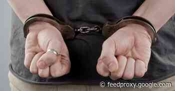 Eight suspects busted in raid on “home delivery” scamming operation