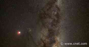 Total lunar eclipse turns moon red: Relive the 'super flower blood moon'     - CNET