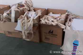 'Babbelkousjes' oefenen Nederlands in vakantie met speltasje (Mol) - Het Nieuwsblad