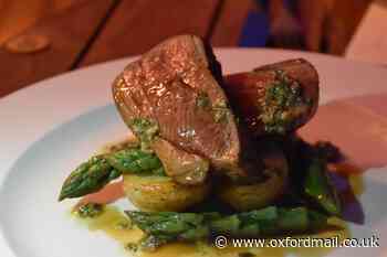 RESTAURANT REVIEW: The Bear & Ragged Staff - 'Amazing high-end food in a cosy village pub' - Oxford Mail