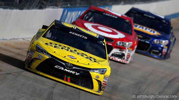 Pocono Raceway Giving Fan The Chance To Wave The Green Flag