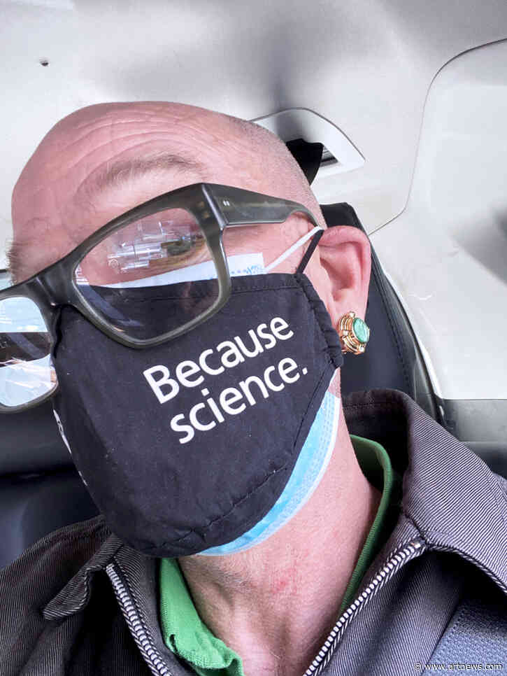 Michael Stipe Talks About His New Book on Pandemic-Era Shows of Strength and Vulnerability