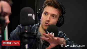 Aria Awards: BBC Radio 1's Greg James and Scott Mills among winners - BBC News