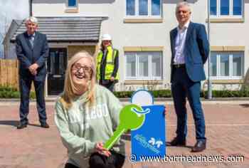Housing development in Newton Mearns welcomes first tenants - Barrhead News