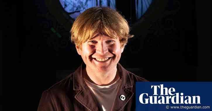 ‘It’s about being a pack again’: Lancashire artist organises mass howl in memory of last wild wolf