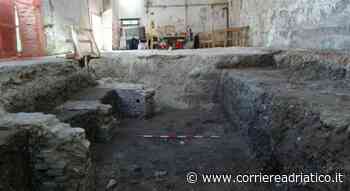 Incredibile scoperta: durante gli scavi emerge un'ala del Tempio della Fortuna - corriereadriatico.it