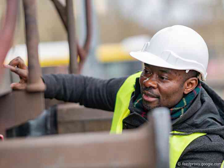 30 blue-collar jobs with the highest salaries