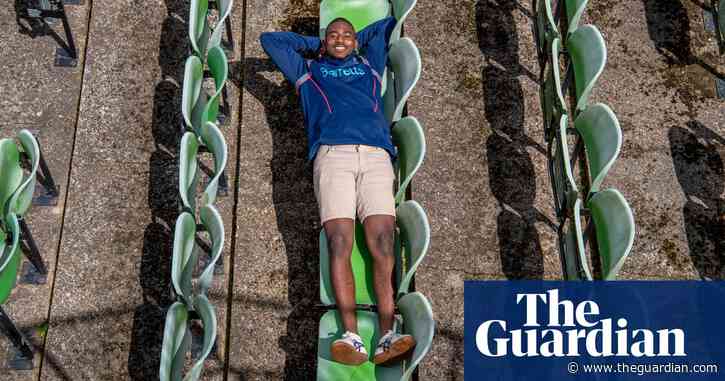 Tawanda Muyeye: asylum seeker who could become ‘best cricketer in the world’