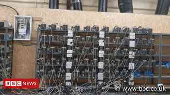 Police raid cannabis farm, find Bitcoin mine