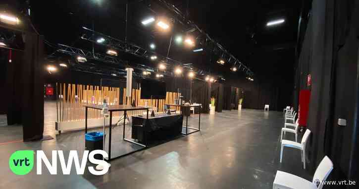 Vaccinatiecentrum Lint even in lockdown na melding van mogelijk gewapende persoon, maar blijkt nepwapen te zijn - VRT NWS