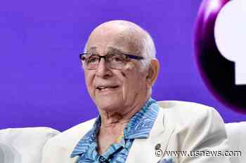 Gavin MacLeod, 'Love Boat' Captain, Dies at 90