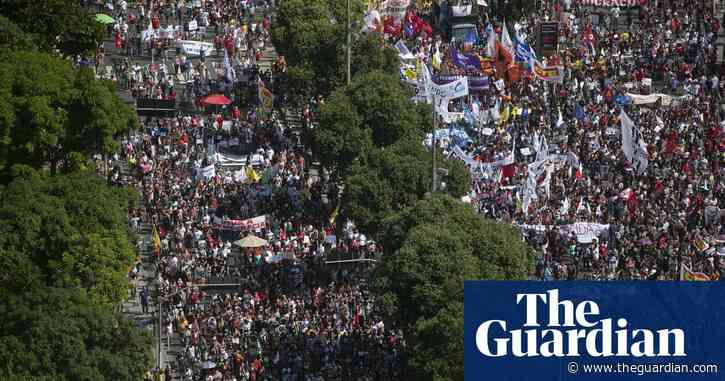 Tens of thousands of Brazilians march to demand Bolsonaro’s impeachment