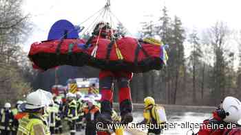 Ungebremst in die Katastrophe - Was Insassen und Retter erlebten - Augsburger Allgemeine